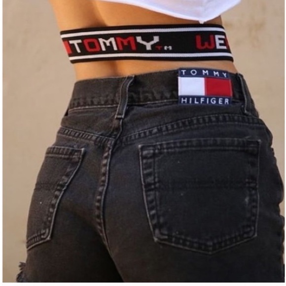 Tommy Hilfiger Denim - Vintage Tommy Hilfiger Black High Waisted Mom Jean